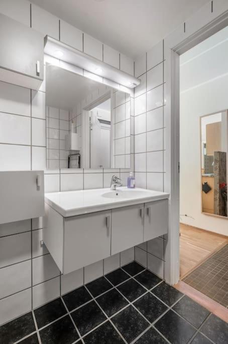 Cozy Cove At Solsiden - 2Br Familyfriendly Apartment Trondheim Ngoại thất bức ảnh